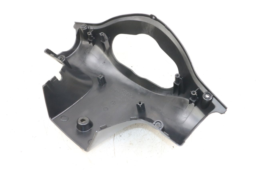 photo de CUBIERTA DE MANILLAR TRASERO KYMCO AGILITY 4T 50 (2005 - 2018) - Otra perspectiva