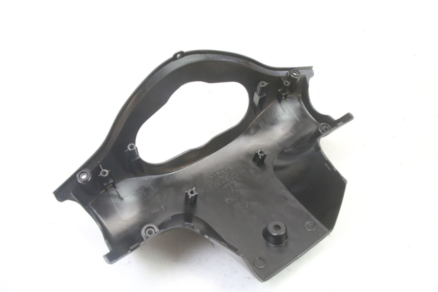 photo de CUBIERTA DE MANILLAR TRASERO KYMCO AGILITY 4T 50 (2005 - 2018) - Otra perspectiva