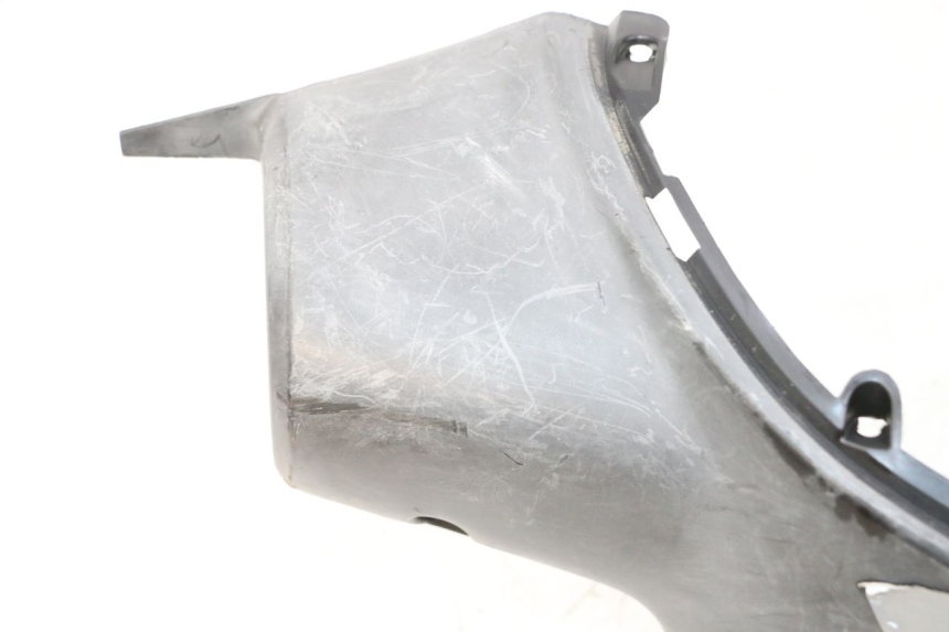 photo de TAPA MANILLAR DELANTERO KYMCO AGILITY CITY 4T 50 (2008 - 2016) - Otra perspectiva