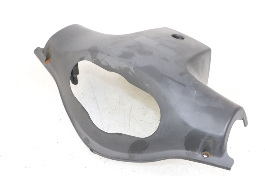 photo de TAPA MANILLAR DELANTERO KYMCO AGILITY PREMIUM 50 (2007 - 2010) - Zoom estado de uso