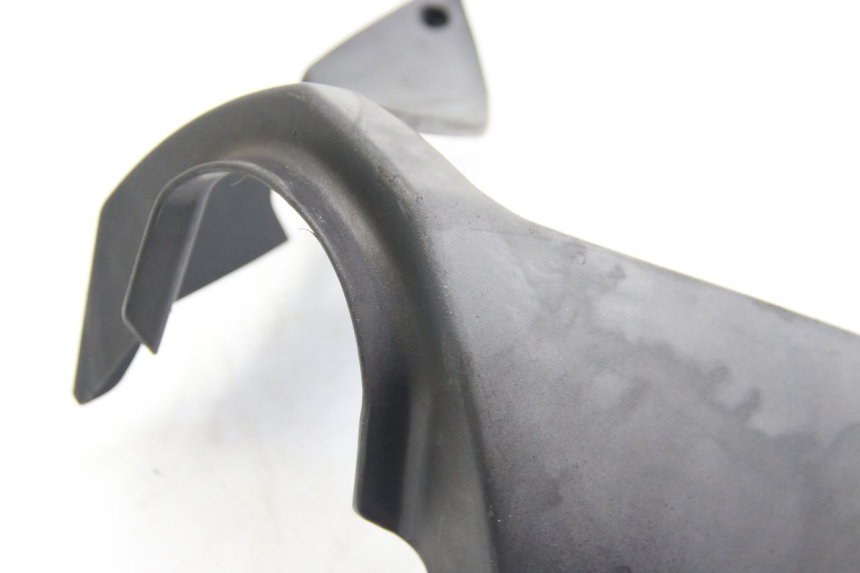 photo de CUBIERTA DE MANILLAR TRASERO APRILIA ATLANTIC 500 (2002 - 2003) - Características distintivas