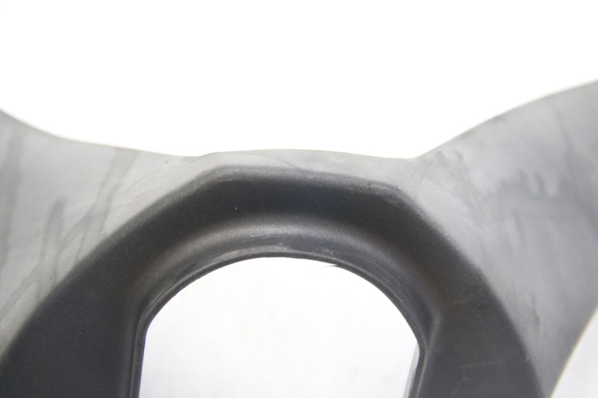 photo de CUBIERTA DE MANILLAR TRASERO APRILIA ATLANTIC 500 (2002 - 2003) - Recambio usado revisado