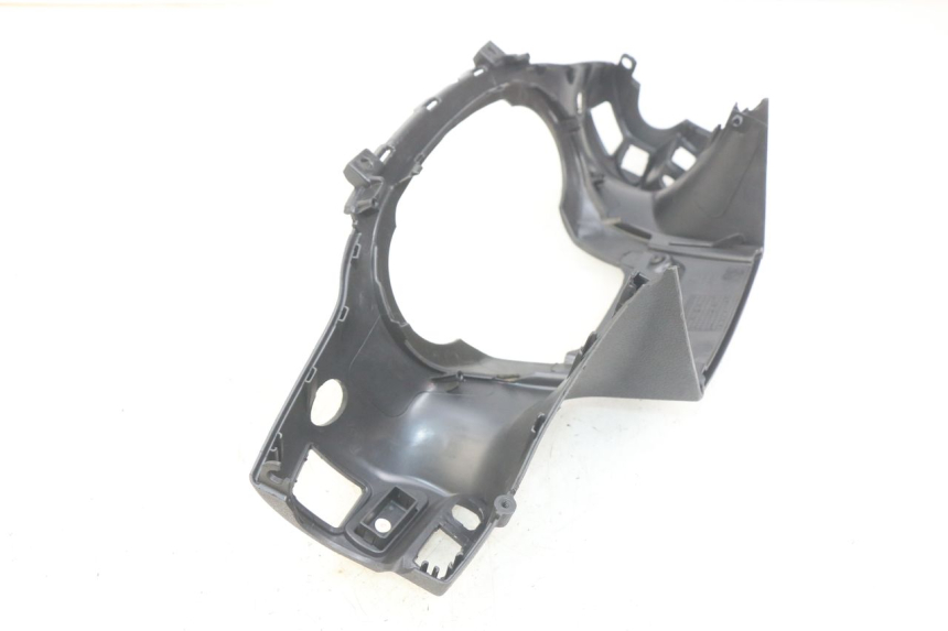 photo de CUBIERTA DE MANILLAR TRASERO PIAGGIO BEVERLY 125 (2010 - 2015) - Detalle de la pieza