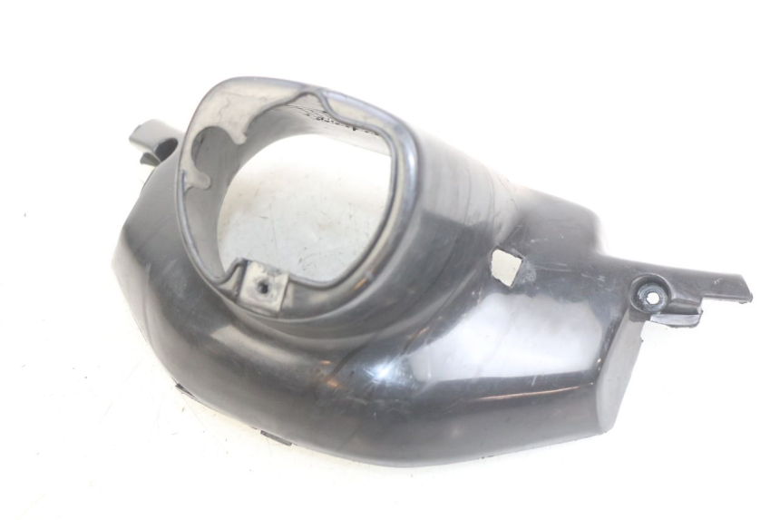 photo de CUBIERTA DEL MANILLAR TRASERO MBK BOOSTER SPIRIT 50 (1999 - 2003) - Primer plano técnico