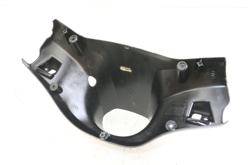 photo de CUBIERTA DEL MANILLAR TRASERO MBK BOOSTER SPIRIT 50 (2004 - 2017) - Detalle de la pieza