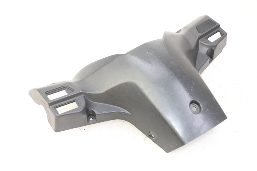 photo de CUBIERTA DE MANILLAR TRASERO TNT MOTOR BOSTON 4T 50 (2018 - 2025) - Primer plano técnico