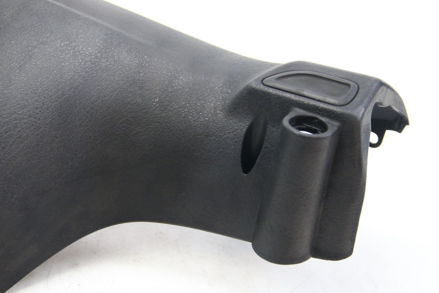 photo de CUBIERTA DE MANILLAR TRASERO DERBI BOULEVARD 50 (2009 - 2006) - Marcados y referencias originales