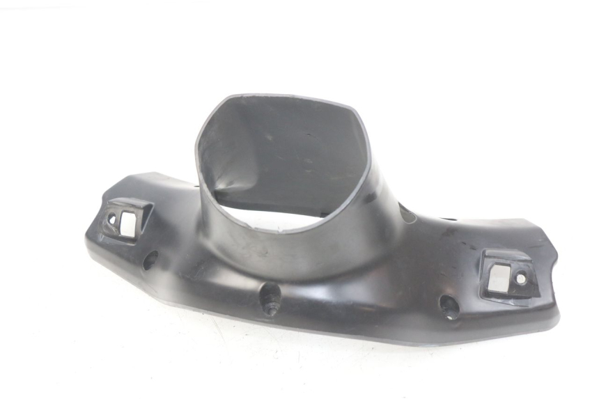 photo de CUBIERTA DE MANILLAR TRASERO. YAMAHA BW'S 50 (2004 - 2017) - Otra perspectiva