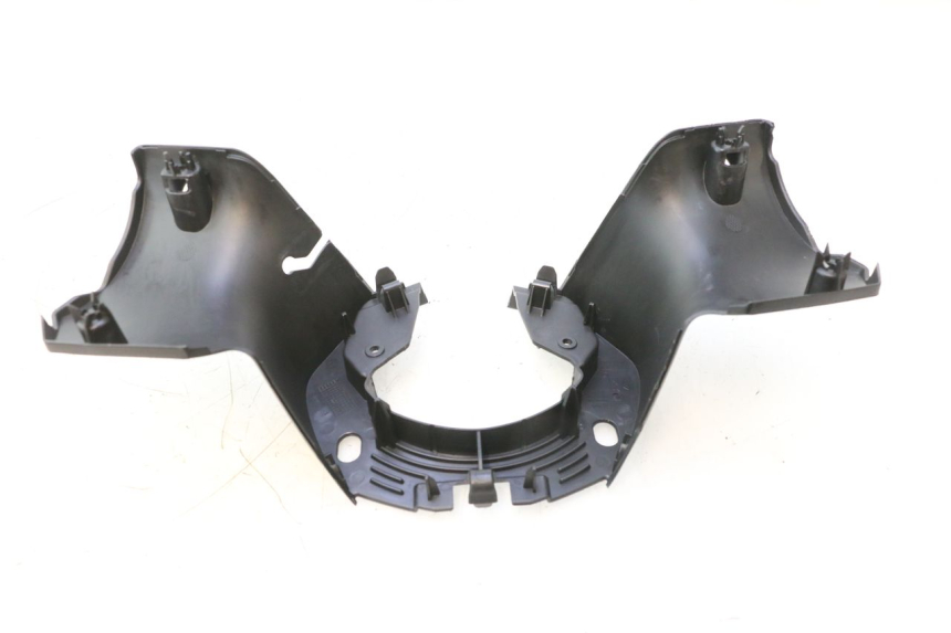 photo de CUBIERTA DE MANILLAR TRASERO PEUGEOT CITYSTAR 2T 50 (2018 - 2021) - Vista principal