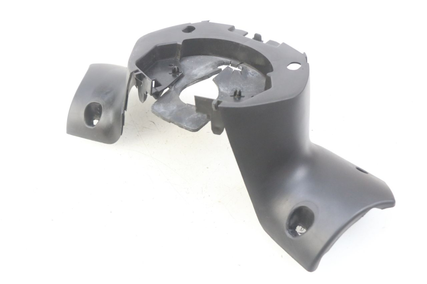 photo de CUBIERTA DEL MANILLAR TRASERO PEUGEOT CITYSTAR 125 (2011 - 2017) - Vista principal