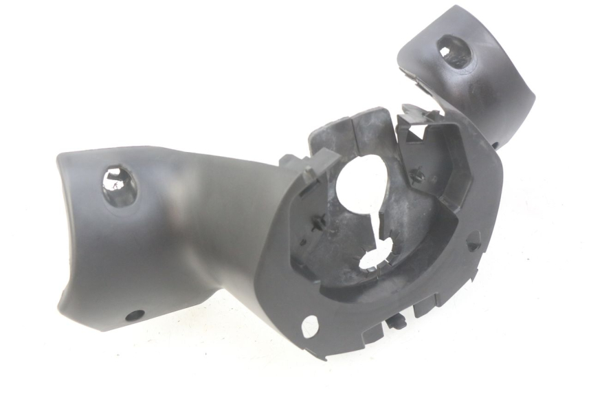 photo de CUBIERTA DEL MANILLAR TRASERO PEUGEOT CITYSTAR 125 (2011 - 2017) - Otra perspectiva