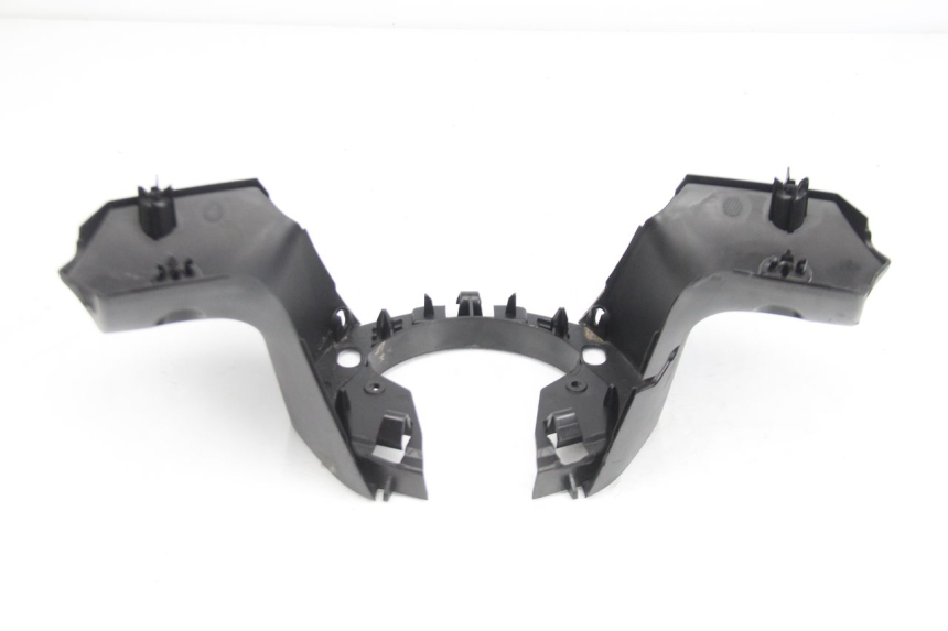 photo de CUBIERTA DE MANILLAR TRASERO PEUGEOT CITYSTAR 50 (2013 - 2017) - Vista principal