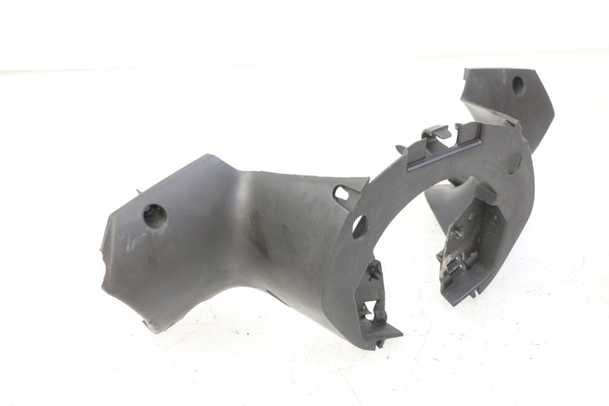 photo de CUBIERTA DE MANILLAR TRASERO PEUGEOT CITYSTAR 50 (2013 - 2017) - Otra perspectiva