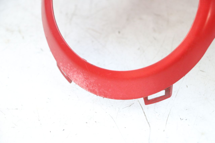 photo de TAPA MANILLAR DELANTERO PEUGEOT DJANGO 4T 50 (2014 - 2019) - Inspección visual detallada