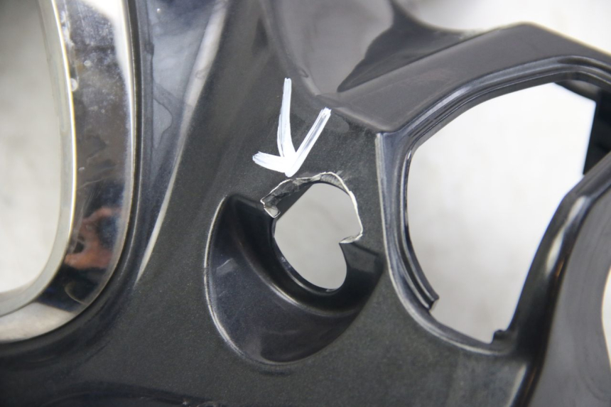 photo de CUBIERTA DE MANILLAR TRASERO YAMAHA D'ELIGHT DELIGHT 125 (2017 - 2020) - Estado de la superficie y material