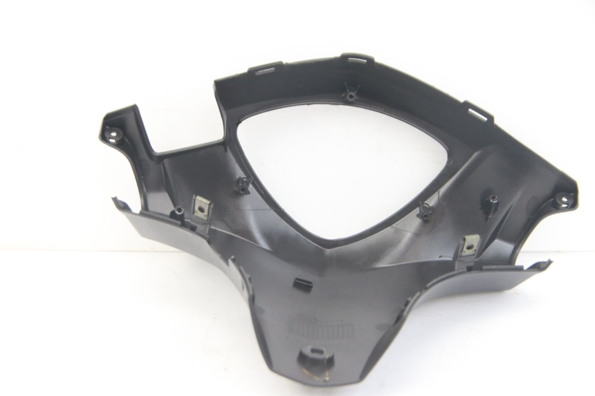 photo de CUBIERTA DE MANILLAR TRASERO JM MOTORS EVOLIS 4T 50 (2018 - 2022) - Primer plano técnico