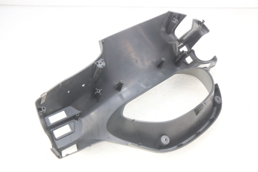 photo de CUBIERTA DE MANILLAR TRASERO HONDA FES PANTHEON 2T 125 (1998 - 2002) - Zoom estado de uso