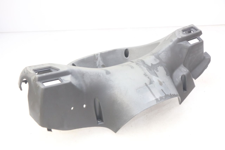 photo de CUBIERTA DE MANILLAR TRASERO HONDA FES PANTHEON 2T 125 (1998 - 2002) - Vista general del producto