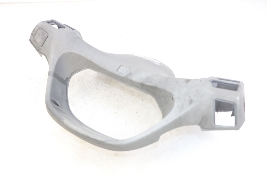 photo de CUBIERTA DE MANILLAR TRASERO HONDA FES PANTHEON 2T 125 (1998 - 2002) - Vista general del producto