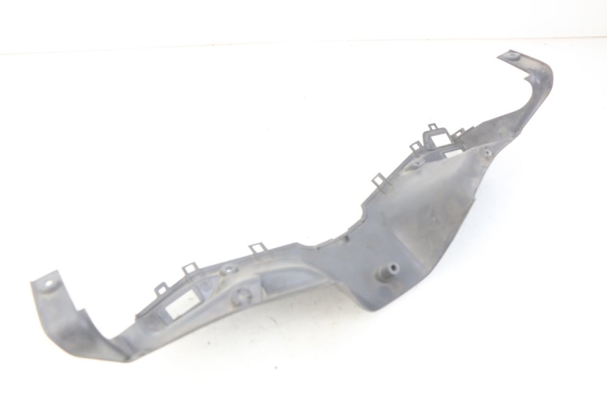 photo de CUBIERTA DE MANILLAR TRASERO HONDA FES PANTHEON 125 (2003 - 2007) - Otra perspectiva