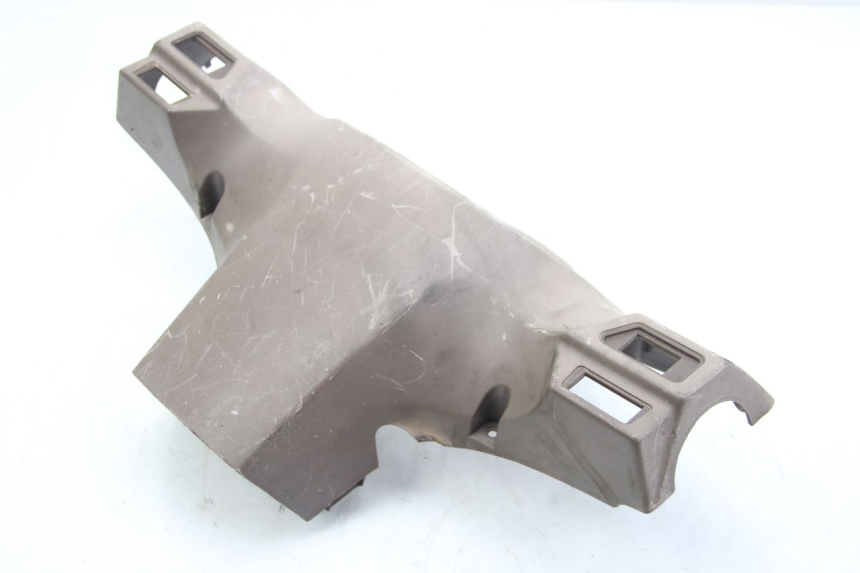 photo de CUBIERTA DE MANILLAR TRASERO. SYM FIDDLE 2 125 (2010 - 2013) - Vista general del producto