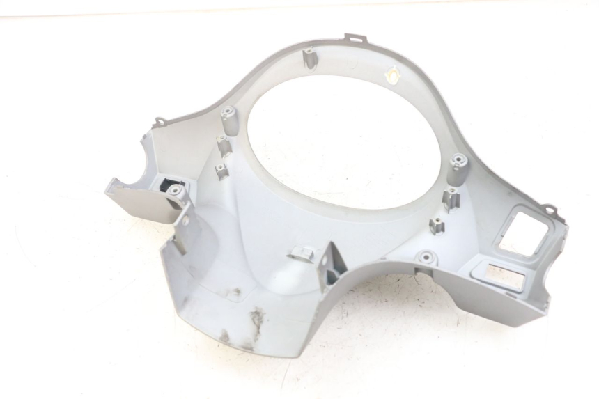 photo de CUBIERTA DE MANILLAR TRASERO SYM FIDDLE 3 III 125 (2014 - 2020) - Otra vista del artículo