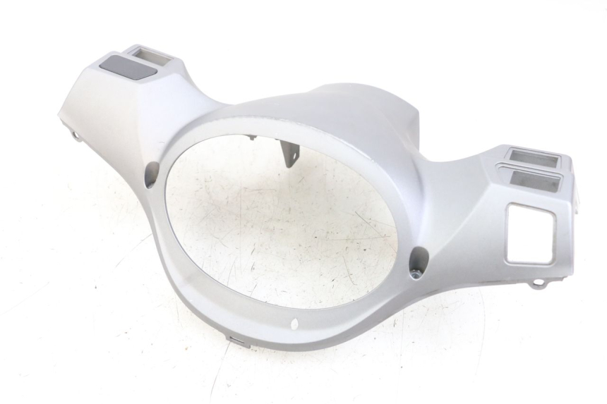 photo de CUBIERTA DE MANILLAR TRASERO SYM FIDDLE 3 III 125 (2014 - 2020) - Inspección visual detallada