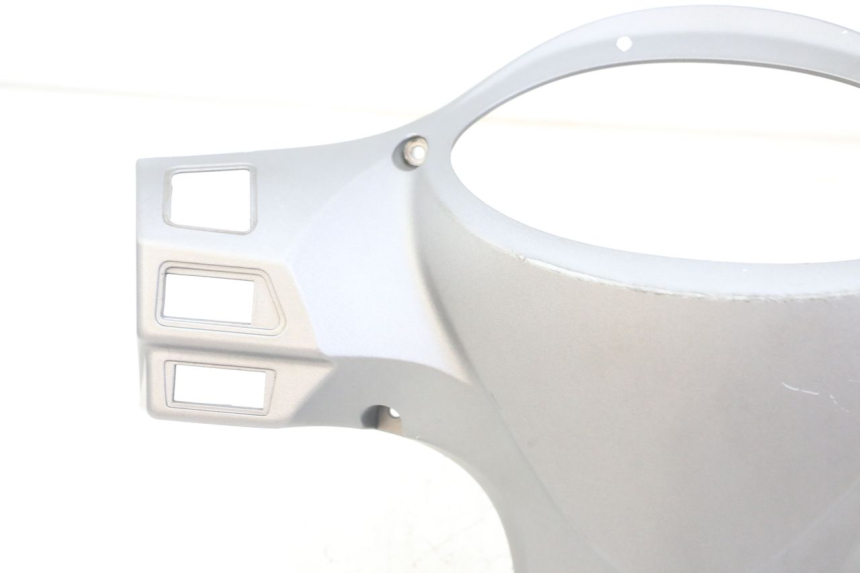 photo de CUBIERTA DE MANILLAR TRASERO SYM FIDDLE 3 III 125 (2014 - 2020) - Ángulo de visión alternativo