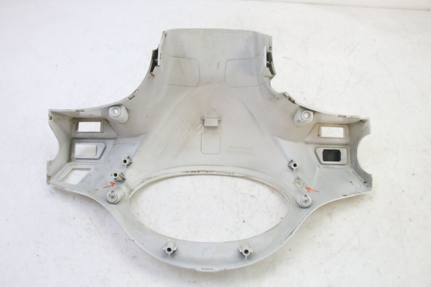 photo de CUBIERTA DE MANILLAR TRASERO SYM FIDDLE 3 III 125 (2014 - 2020) - Recambio usado revisado