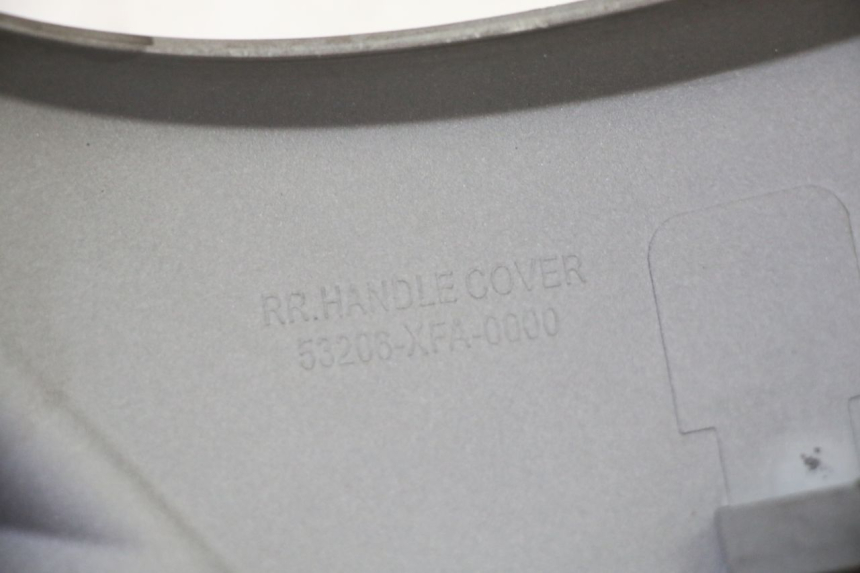 photo de CUBIERTA DE MANILLAR TRASERO SYM FIDDLE 3 III 125 (2014 - 2020) - Estado de la superficie y material