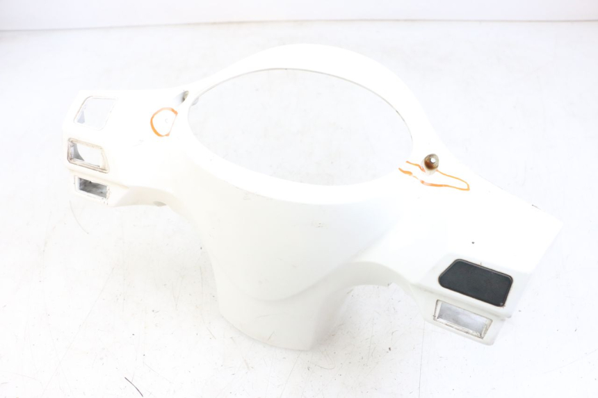 photo de TAPA MANILLAR DELANTERO SYM FIDDLE 3 III 50 (2014 - 2020) - Vista principal