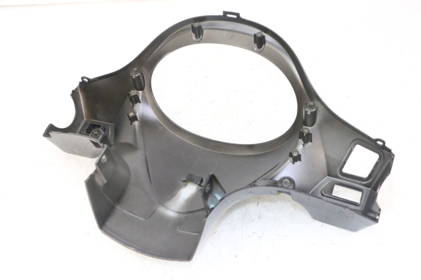 photo de TAPA MANILLAR DELANTERO SYM FIDDLE 3 III 50 (2014 - 2020) - Zoom estado de uso