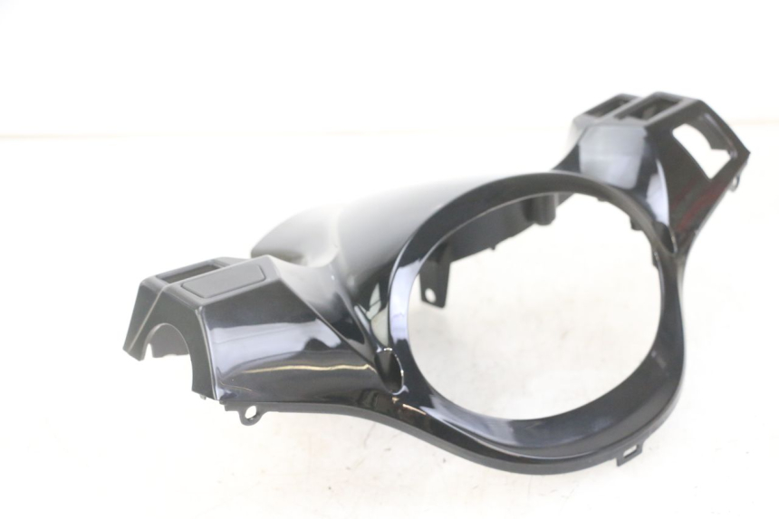 photo de TAPA MANILLAR DELANTERO SYM FIDDLE 3 III 50 (2014 - 2020) - Otra perspectiva