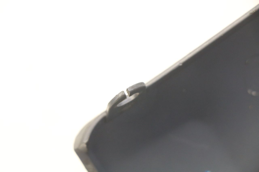 photo de CUBIERTA DE MANILLAR TRASERO PIAGGIO FLY 100 (2006 - 2010) - Detalle de la pieza