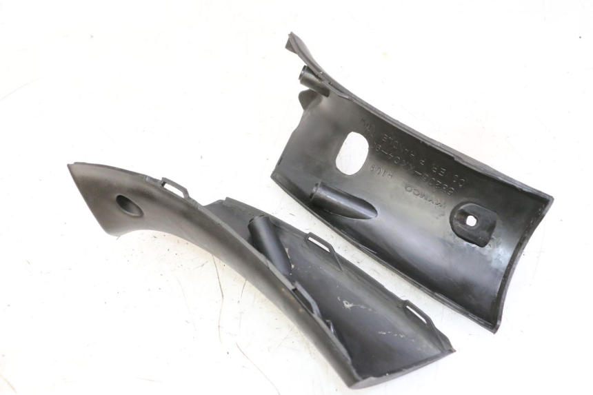 photo de TAPA MANILLAR DELANTERO KYMCO GRAND DINK 125 (2008 - 2014) - Zoom estado de uso