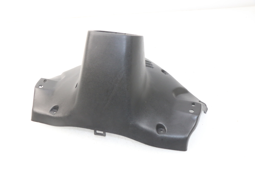 photo de CUBIERTA DE MANILLAR TRASERO KEEWAY HURRICANE 50 (2006 - 2019) - Primer plano técnico