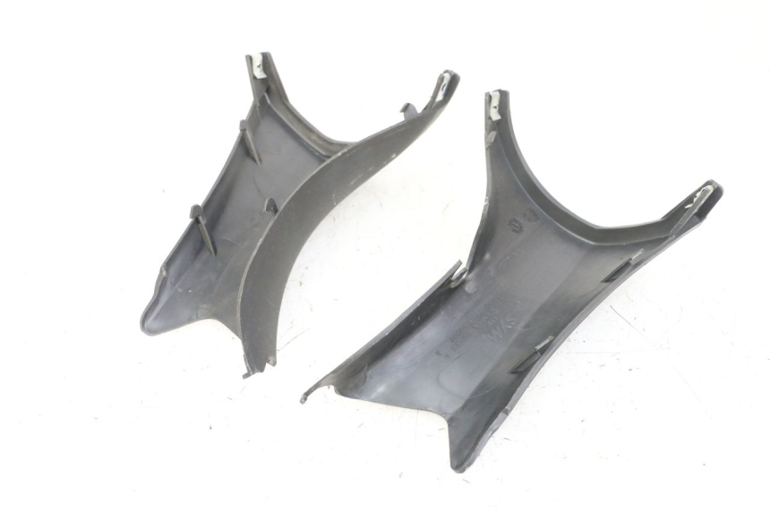 photo de TAPA MANILLAR DELANTERO SYM JOYMAX 125 (2010 - 2017) - Vista general del producto