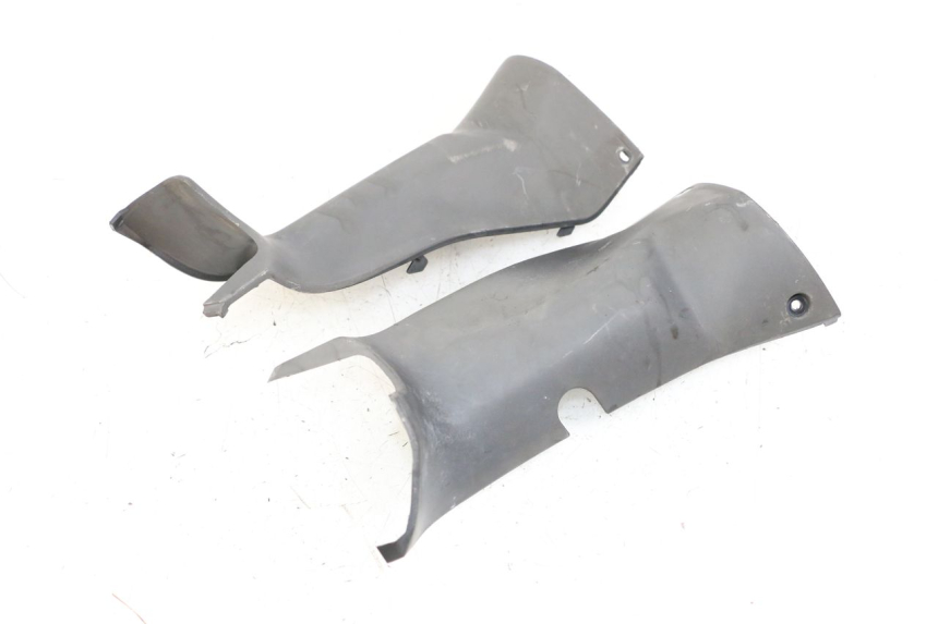 photo de TAPA MANILLAR DELANTERO SYM JOYRIDE EVO 125 (2009 - 2016) - Detalle de la pieza