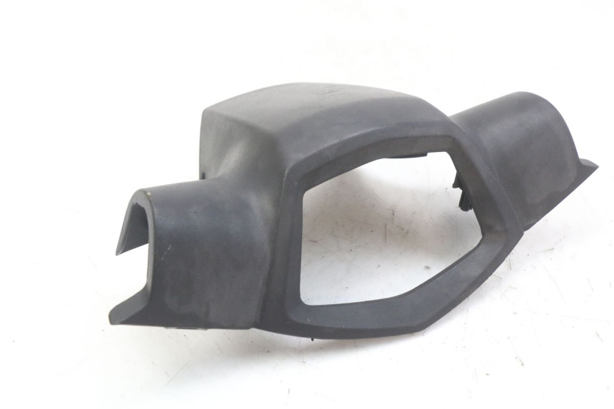 photo de CUBIERTA DE MANILLAR TRASERO PEUGEOT KISBEE 2T 50 (2010 - 2017) - Zoom estado de uso