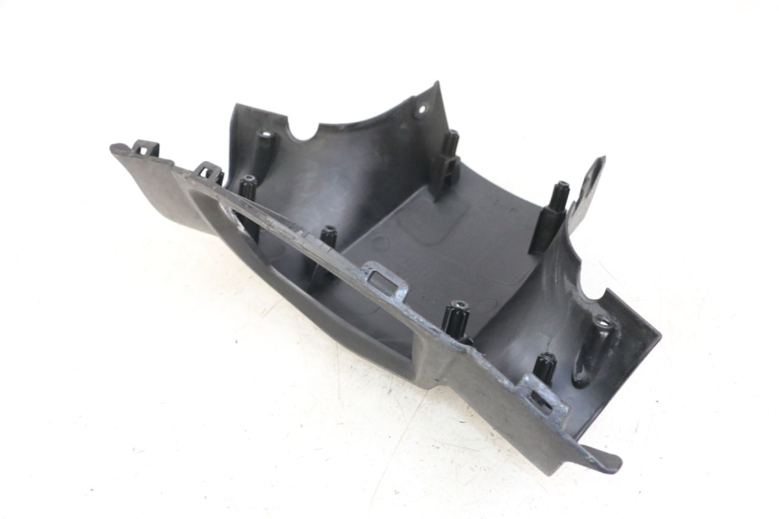 photo de TAPA MANILLAR DELANTERO PEUGEOT KISBEE 2T 50 (2018 - 2022) - Primer plano técnico