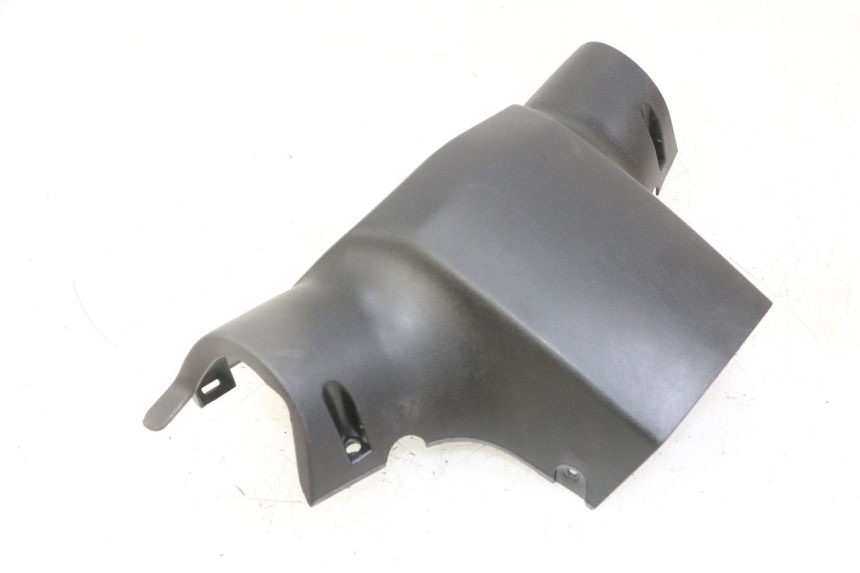 photo de TAPA MANILLAR DELANTERO PEUGEOT KISBEE 2T 50 (2018 - 2022) - Zoom estado de uso