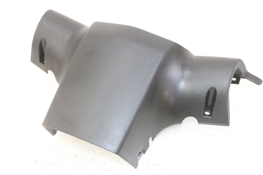 photo de TAPA MANILLAR DELANTERO PEUGEOT KISBEE 2T 50 (2018 - 2022) - Otra perspectiva