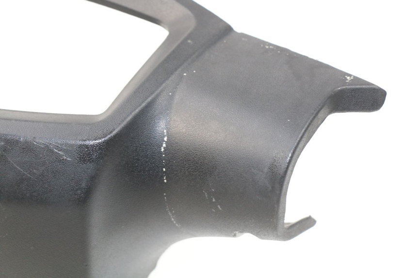 photo de CUBIERTA DE MANILLAR TRASERO PEUGEOT KISBEE 4T 50 (2018 - 2022) - Zoom estado de uso