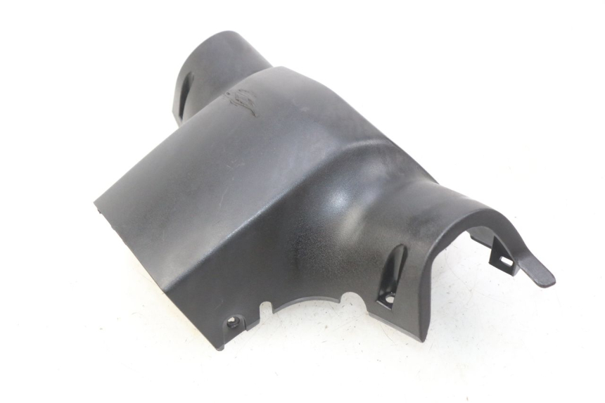 photo de CUBIERTA DE MANILLAR TRASERO PEUGEOT KISBEE 4T 50 (2018 - 2022) - Otra perspectiva