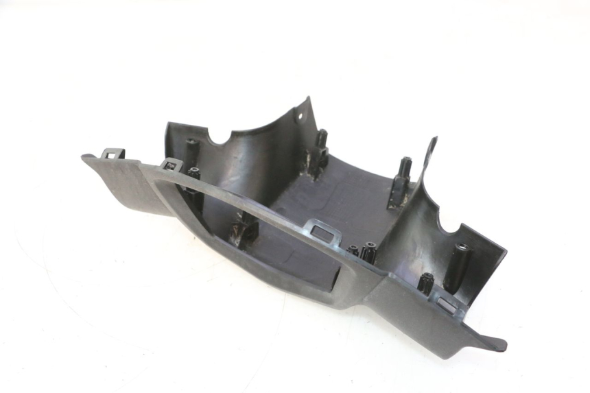 photo de TAPA MANILLAR DELANTERO PEUGEOT KISBEE 4T 50 (2023 - 2026) - Vista general del producto