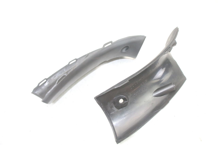 photo de TAPA MANILLAR DELANTERO KYMCO GRAND DINK 125 (2008 - 2014) - Otra perspectiva