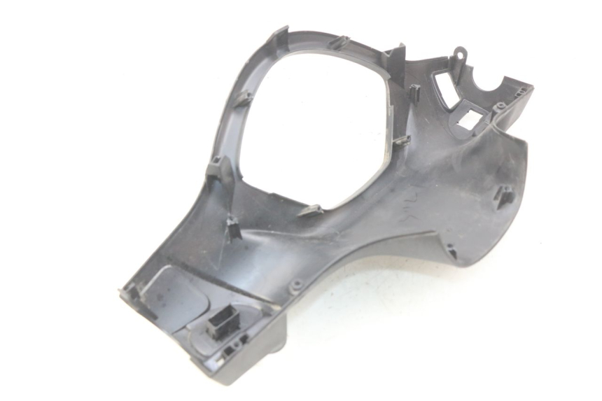 photo de CUBIERTA DEL MANILLAR TRASERO PIAGGIO LIBERTY IGET 4T 50 (2015 - 2020) - Detalle de la pieza