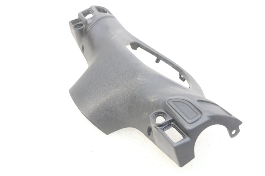 photo de CUBIERTA DEL MANILLAR TRASERO PIAGGIO LIBERTY IGET 4T 50 (2015 - 2020) - Otra perspectiva