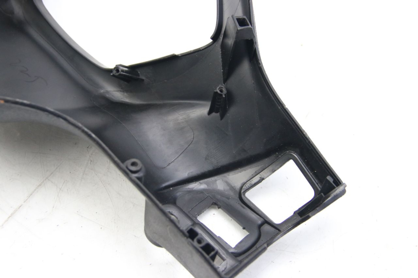 photo de CUBIERTA DEL MANILLAR TRASERO PIAGGIO LIBERTY IGET 4T 50 (2015 - 2020) - Otra vista del artículo