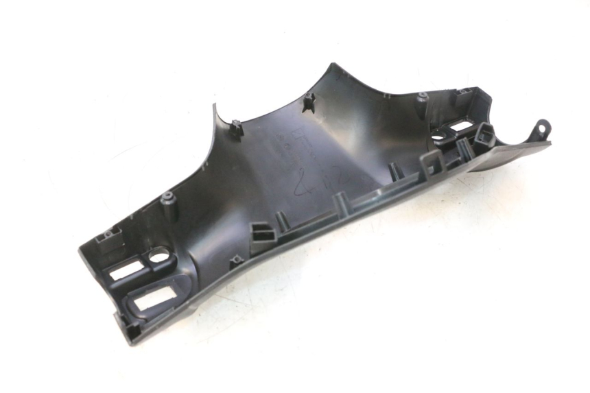 photo de TAPA MANILLAR DELANTERO PIAGGIO LIBERTY IGET 4T 50 (2021 - 2025) - Estado de la superficie y material